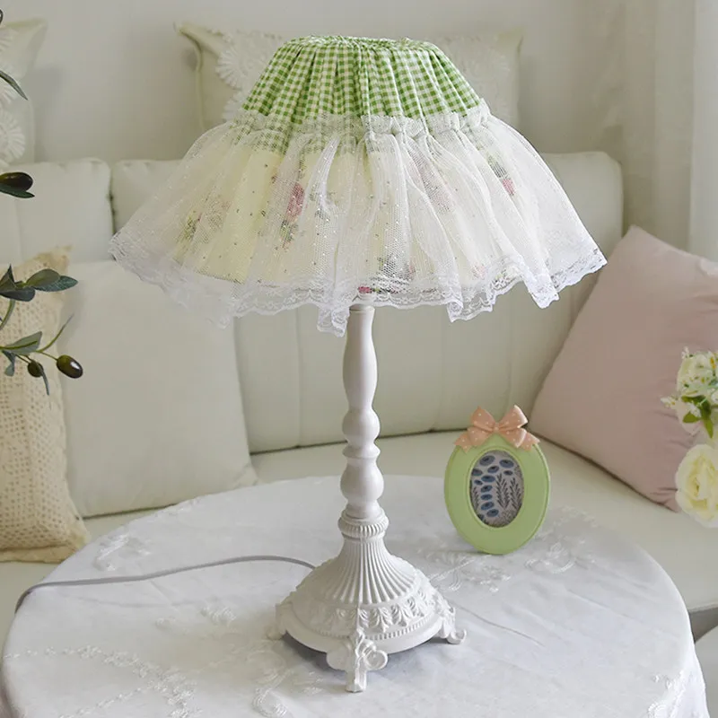 โคมไฟตั้งโต๊ะสไตล์ชนบทฝรั่งเศส - Solar Lamp บทวิจารณ์และราคา